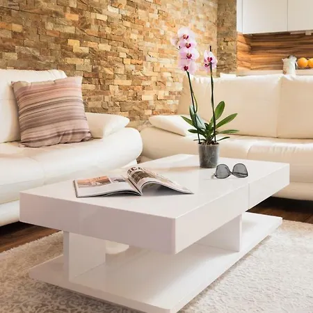 And Cozy Flat In The Center Apartment