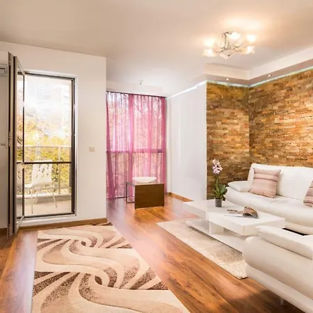 Stylish And Cosy Apartment Near Alexander Nevsky Lejlighed