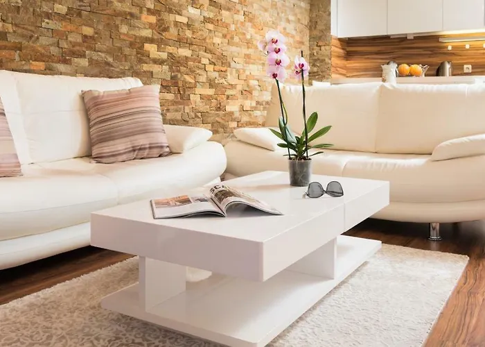 And Cozy Flat In The Center Apartment